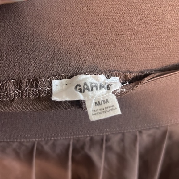 Garage Pleated Skirt - Picture 3 of 3